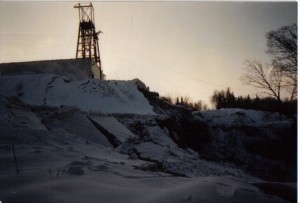 n_Gold_mine_8